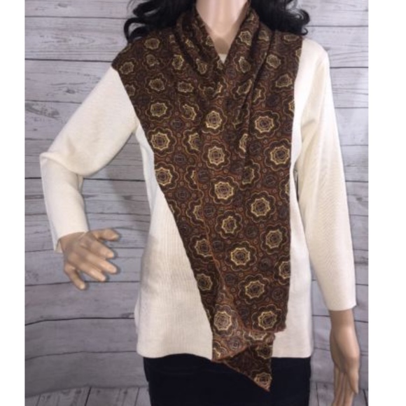 New Sag Harbor Sweater Small With Scarf - Picture 1 of 5